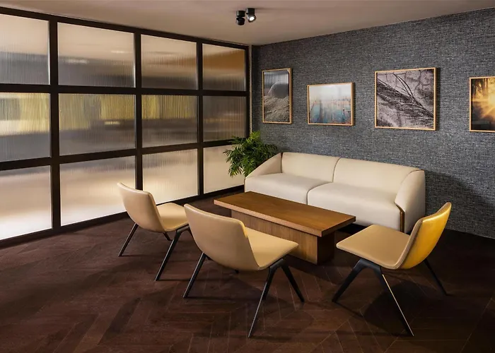 Hyatt Regency Szálloda 5*