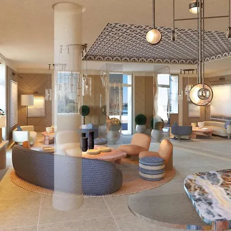 Hyatt Regency 5*