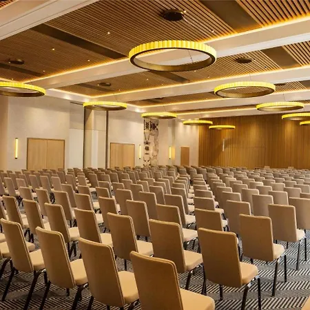 Hyatt Regency 5* Задар