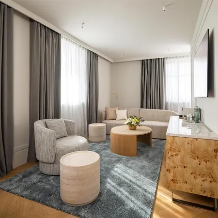 Hyatt Regency Ξενοδοχείο 5*