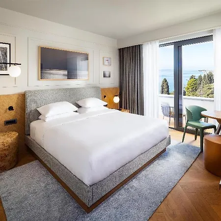 Hyatt Regency Szálloda