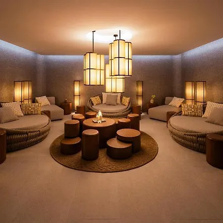 Hyatt Regency Szálloda 5*