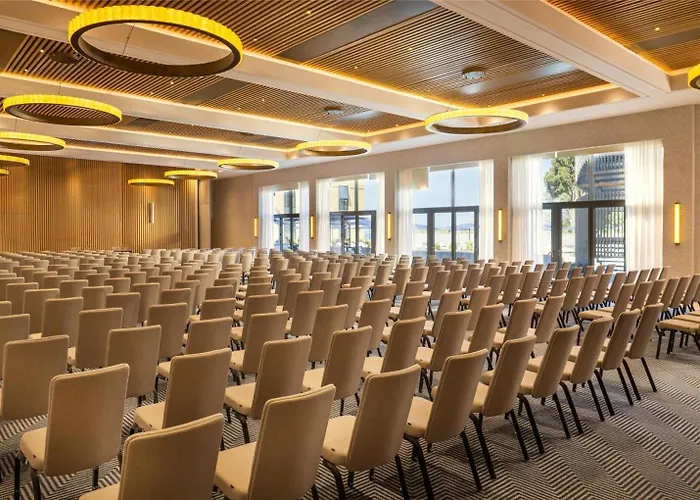 Hyatt Regency מלון