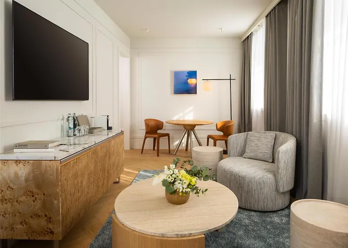 Hyatt Regency מלון